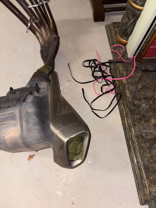 Escape original Honda CBR650R (coletores e ponteira)