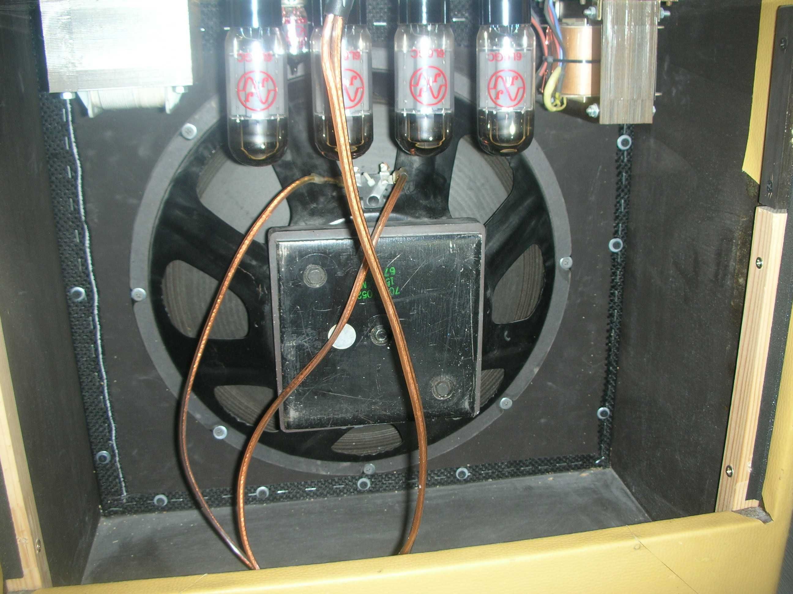 Wzmacniacz 100 watt lampowy Firmy Trete