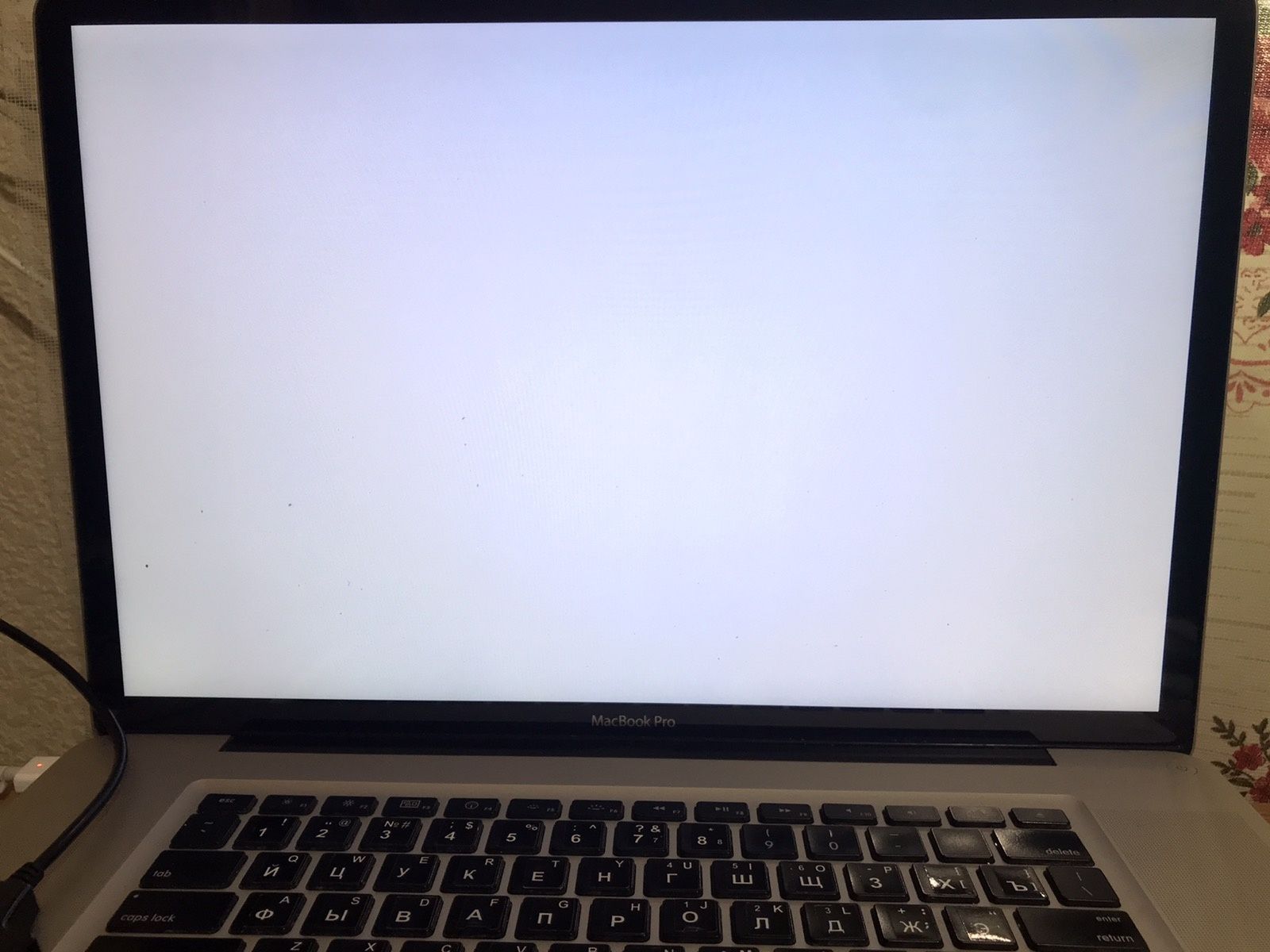 Дисплей крышка в сборе MacBook Pro 17 А1297 (2009-2010)