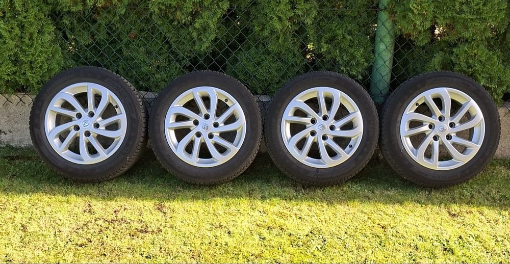 Kola felgi opony 4xZima + 4xLato Renault Megane 16" 6,5j 5x114,3 et47