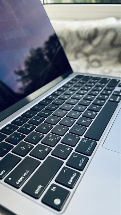 MacBook Air Space Grey, M2, 2022 8GB, 512GB, 13,6” в ідеальному стані