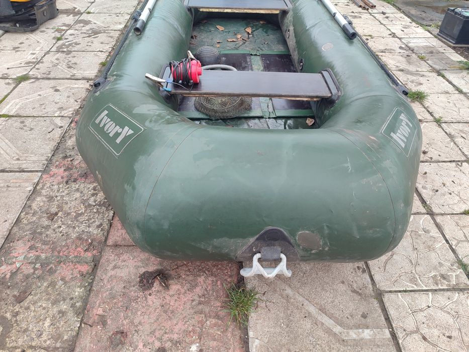 Лодка надувная по электро мотор с транцем