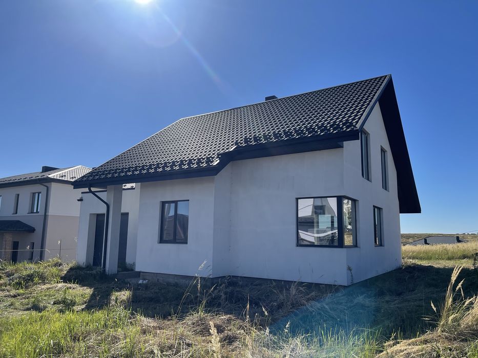 Продам Будинок в місті 10 сот землі Макарова 3-тя поліклініка