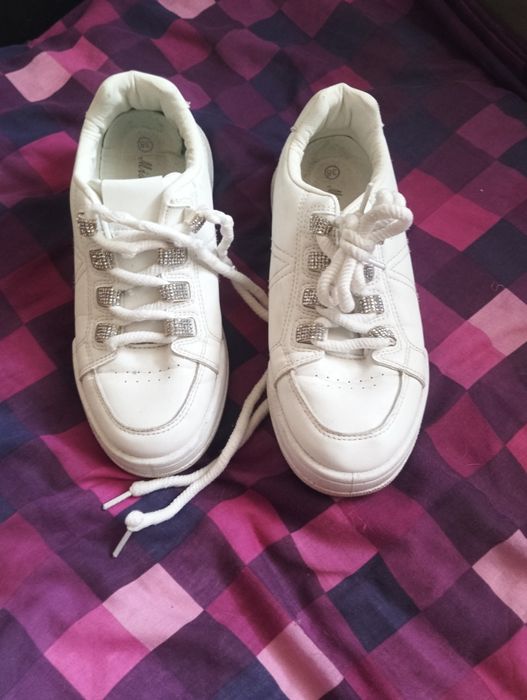 Sprzedam buty damskie