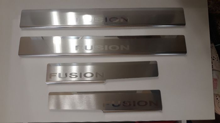 Накладки на пороги для Ford Fusion USA \ Focus 2 \ Focus 3 \ Kuga