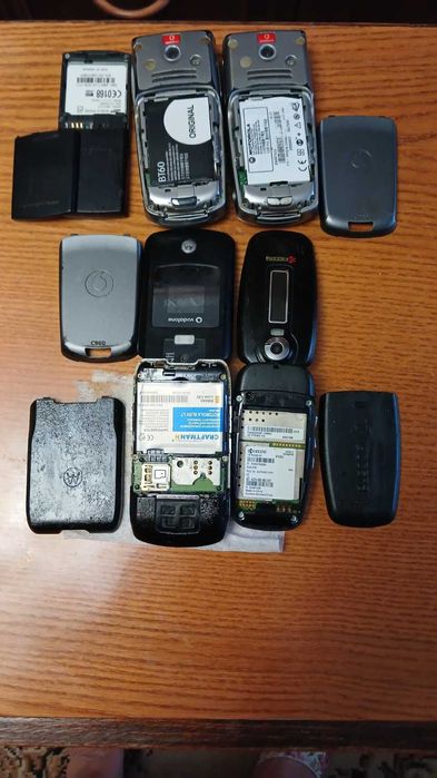 HTC Diamond + кнопочные телефоны