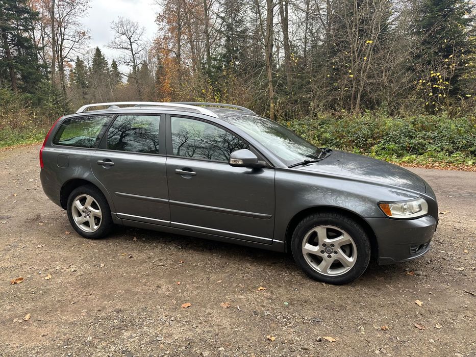 Volvo v50 2011 року 1.6 d2