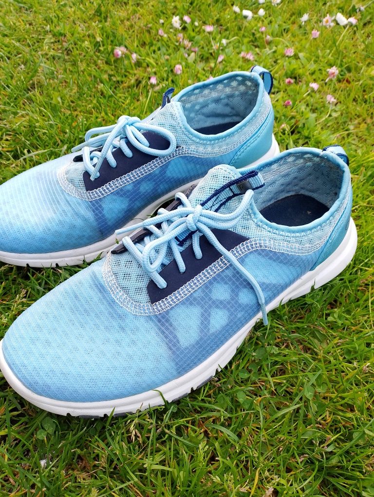 Sprzedam sportowe buty