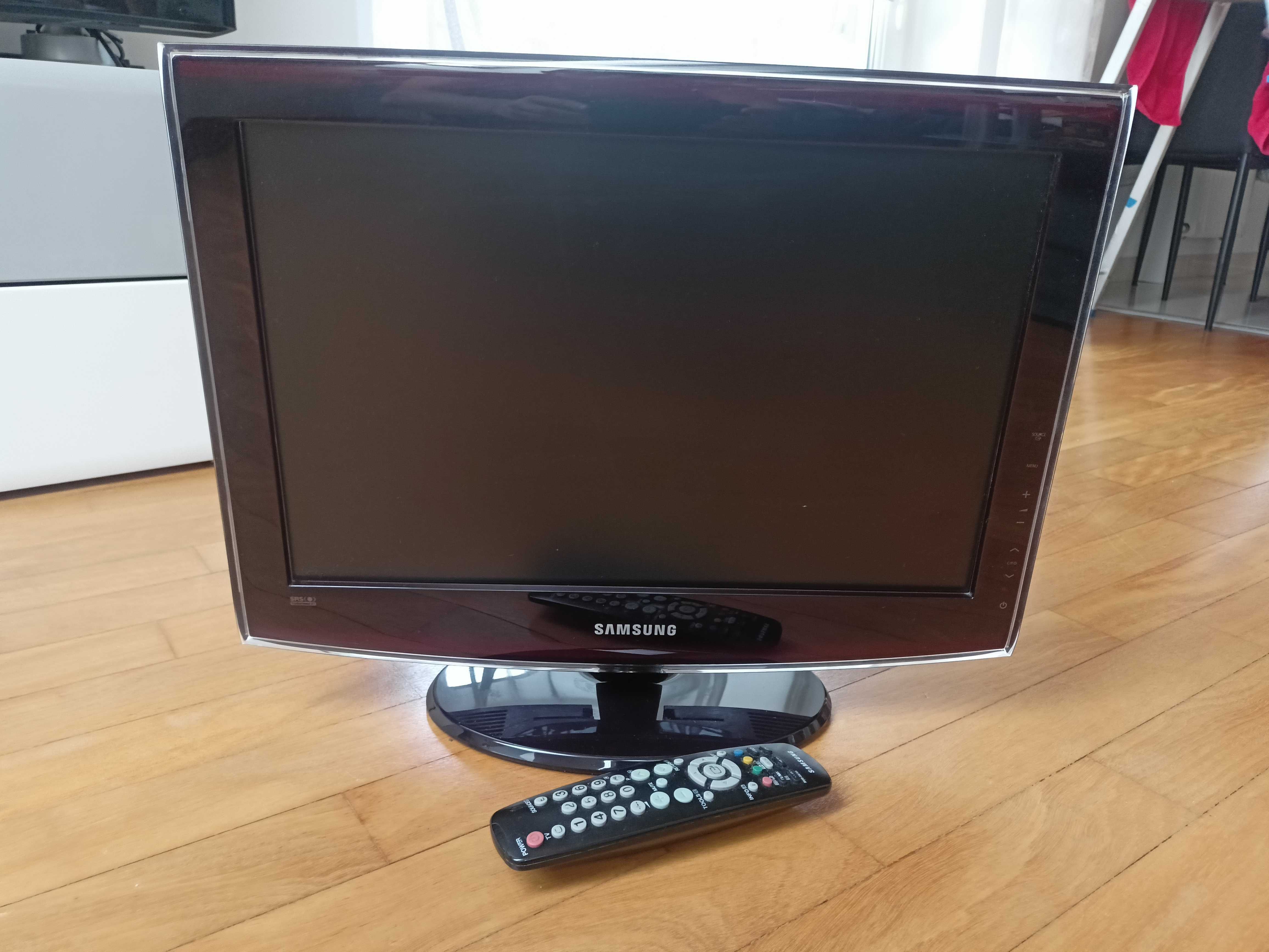 Sprzedam telewizor Samsung 19"