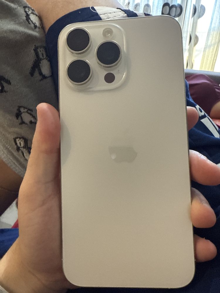 Vendo iphone 15 pro max