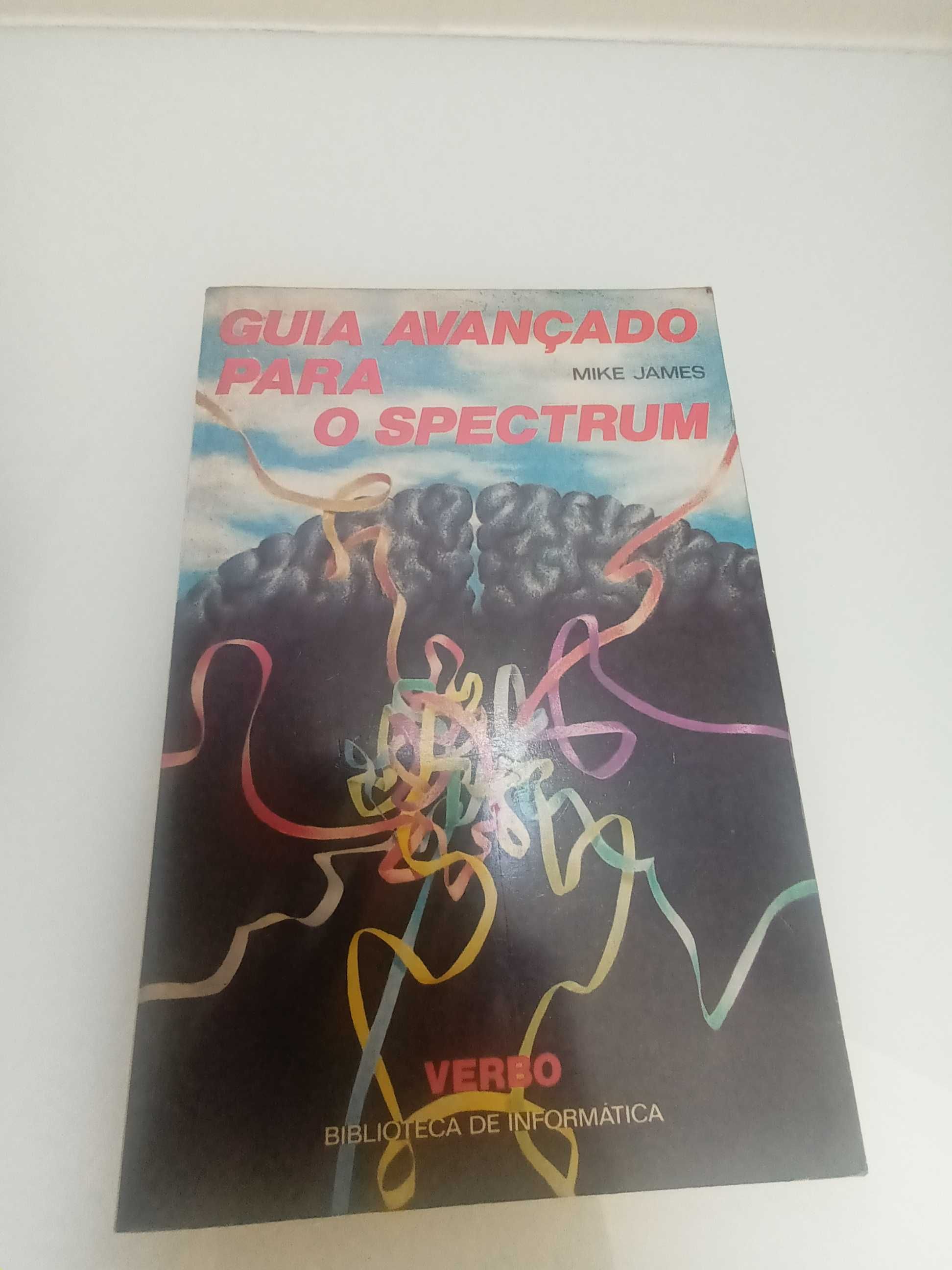 MIKE JAMES - Guia avaçado para o Spectrum