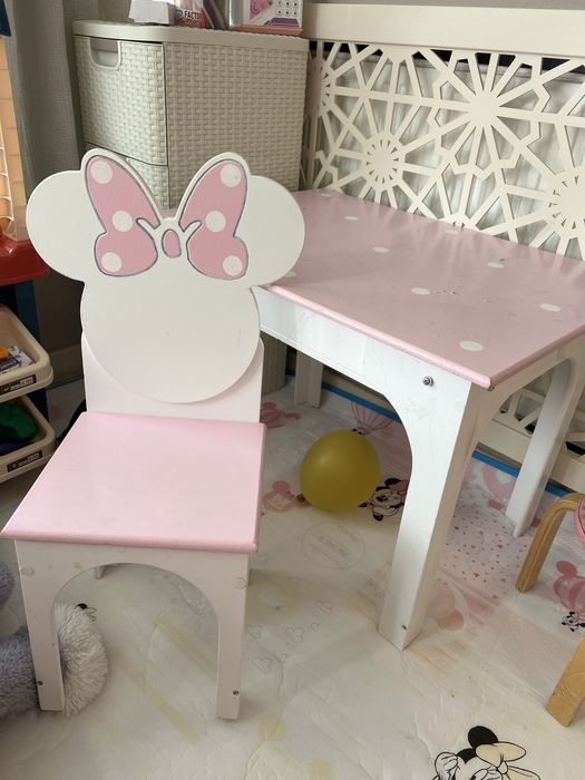 Дитячий стіл зі стілцем, дерево