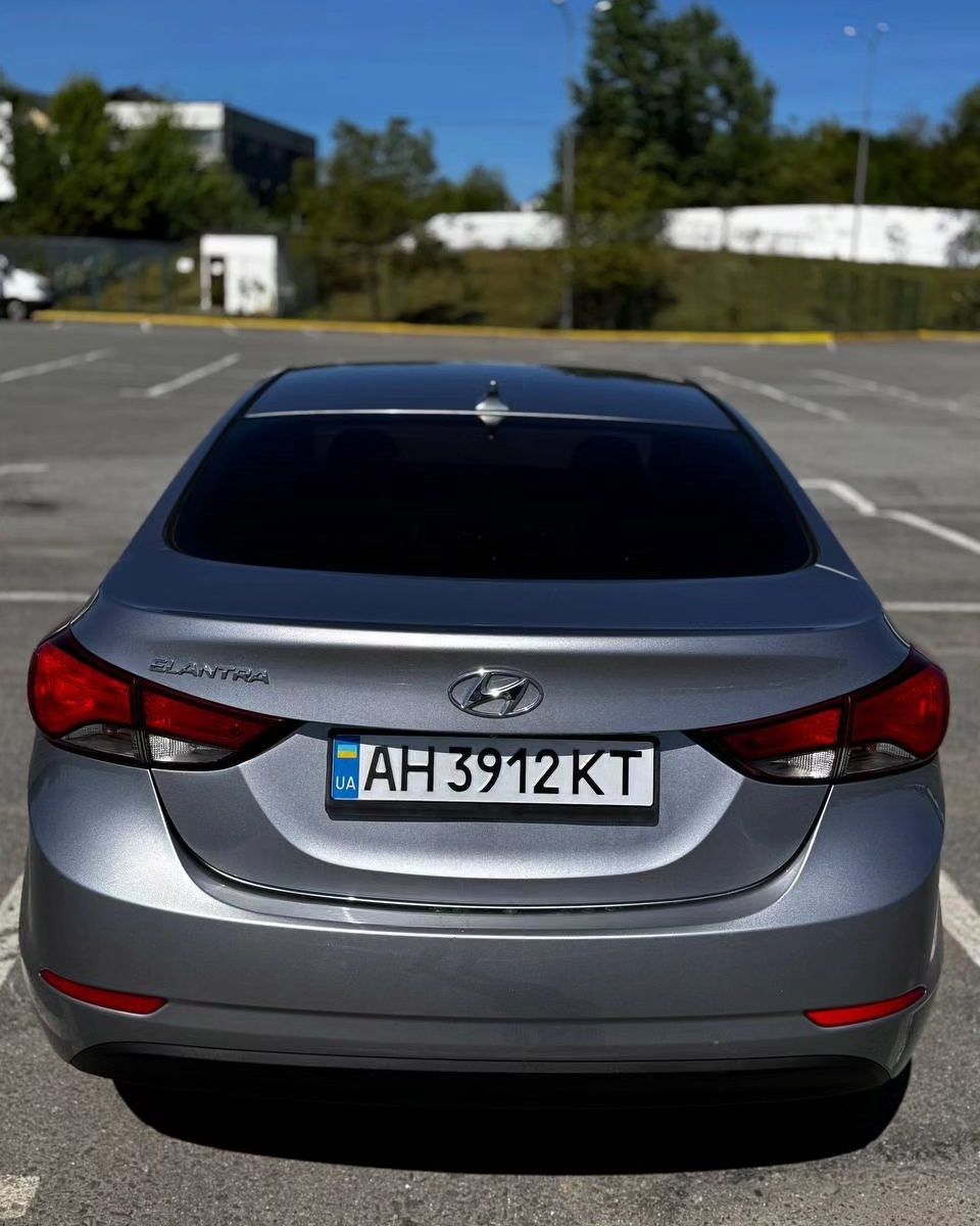 Hyundai Elantra 2014 ГБО, автомат