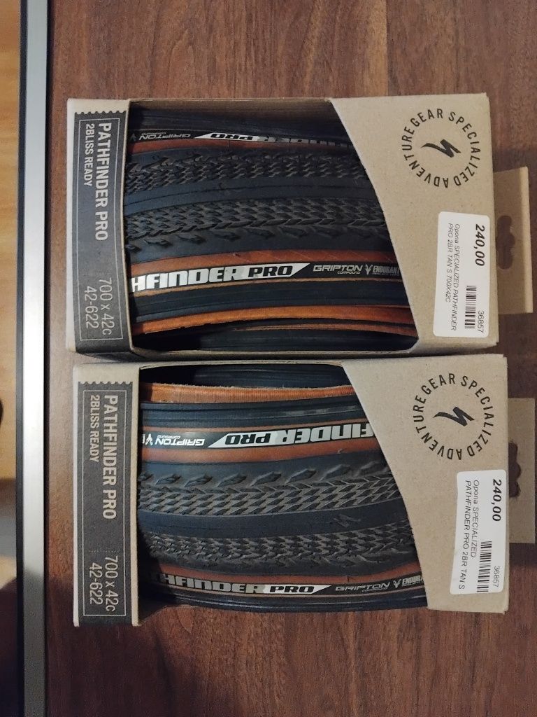 Opony Pathfinder Pro 2Bliss Ready 700x42C, mały przebieg