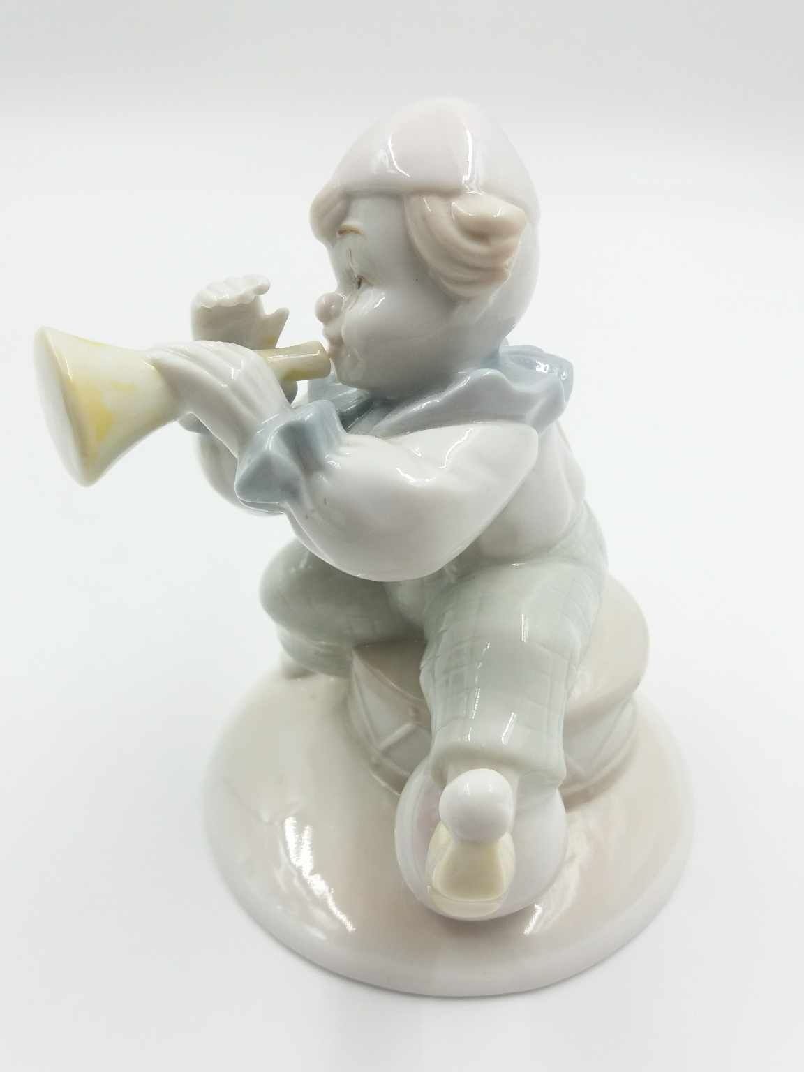 Piękna porcelanowa figurka klowna klaun clown