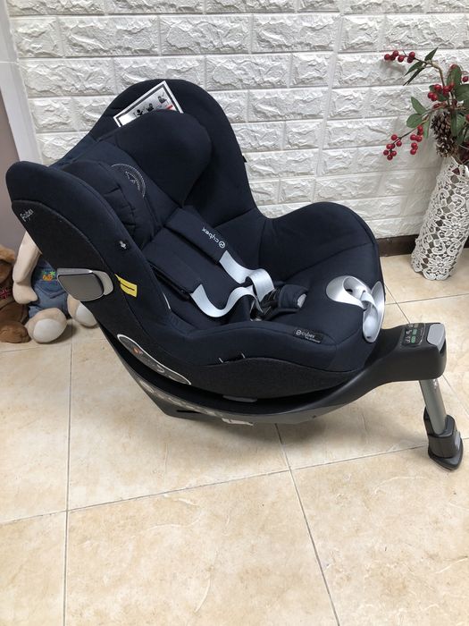 Автокрісло Cybex Sirona Z i-Size 360 Група 0/+1 (0-18 кг) сайбекс