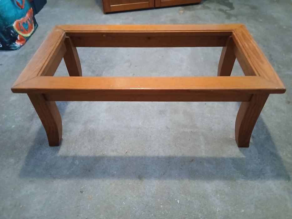 Mesa de centro em muito bom estado