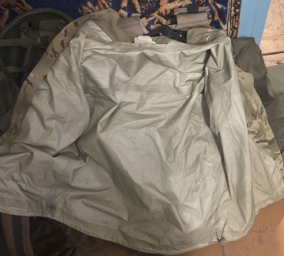 Куртка дощовик Gore-tex
