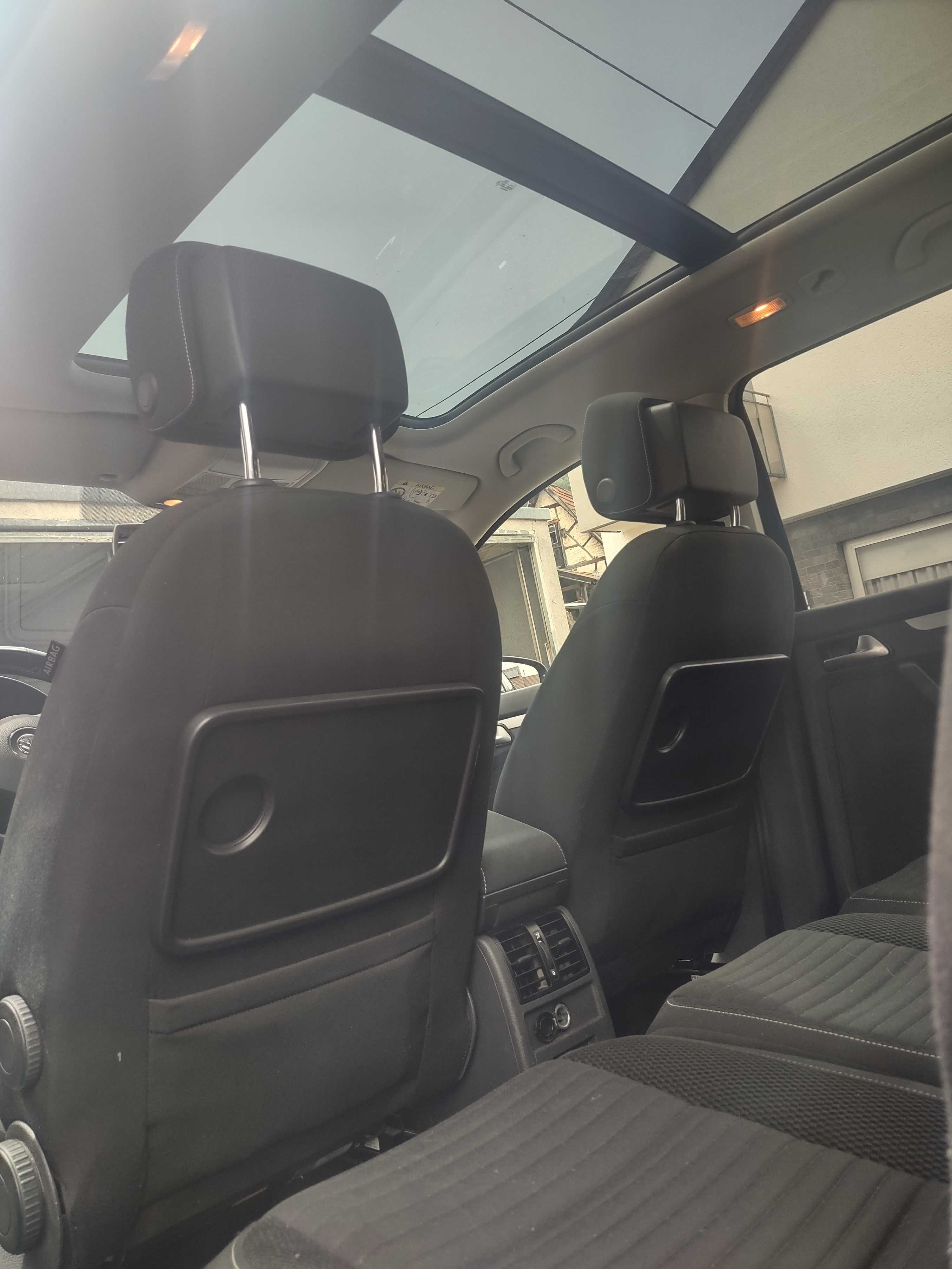 Sprzedam VW Touran CUP 2015 2.0 Bluemotion po wypadku z Niemiec