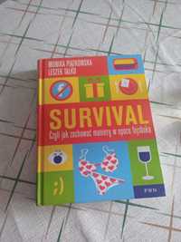 Książka Survival czyli jak zachować maniery w epoce fejsbuka