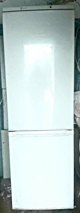 Норд великий двокамерний холодильник продам