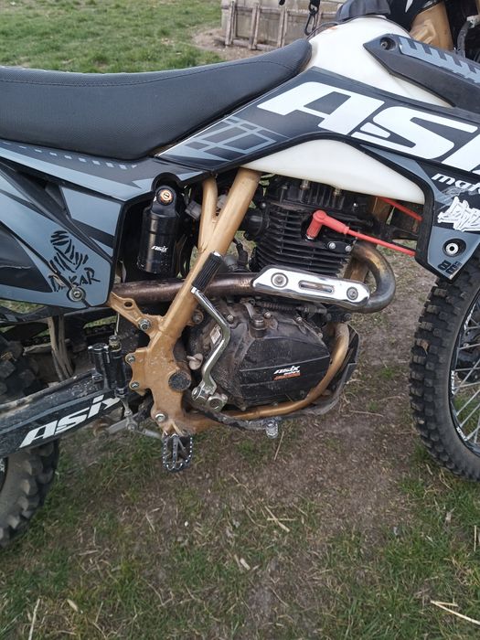 Cross Asix 250 rr.