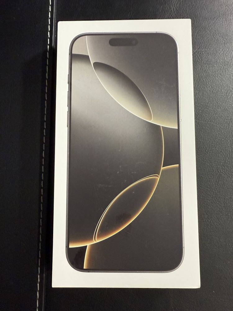 Apple iPhone 16 Pro Max 256 GB Natural, Black