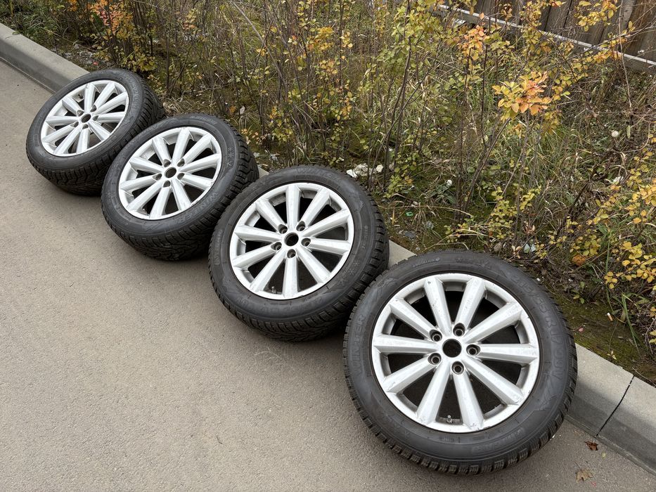 Колеса зимові диски резина Toyota Camry 215/55 r17