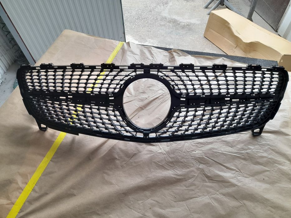 Grelha para Mercedes Benz Nova