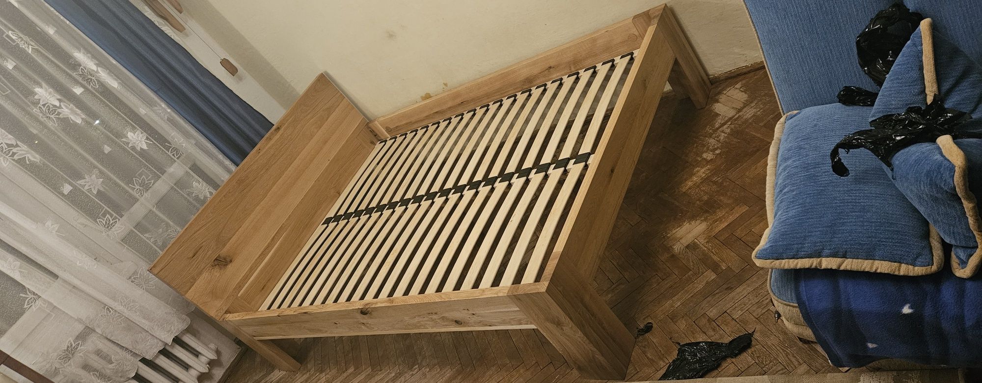 Łóżko dębowe rustykalne