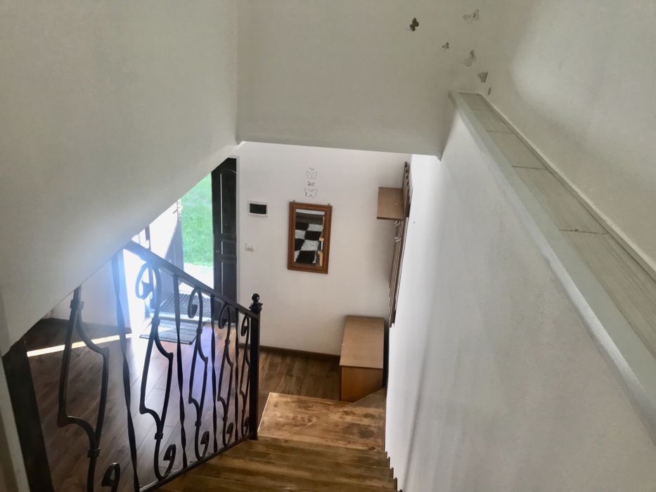 В центрі Мукачева будинок-котедж подобово (посуточно)