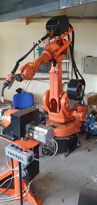 Зварювальний аппарат Робот ABB IRB 1400