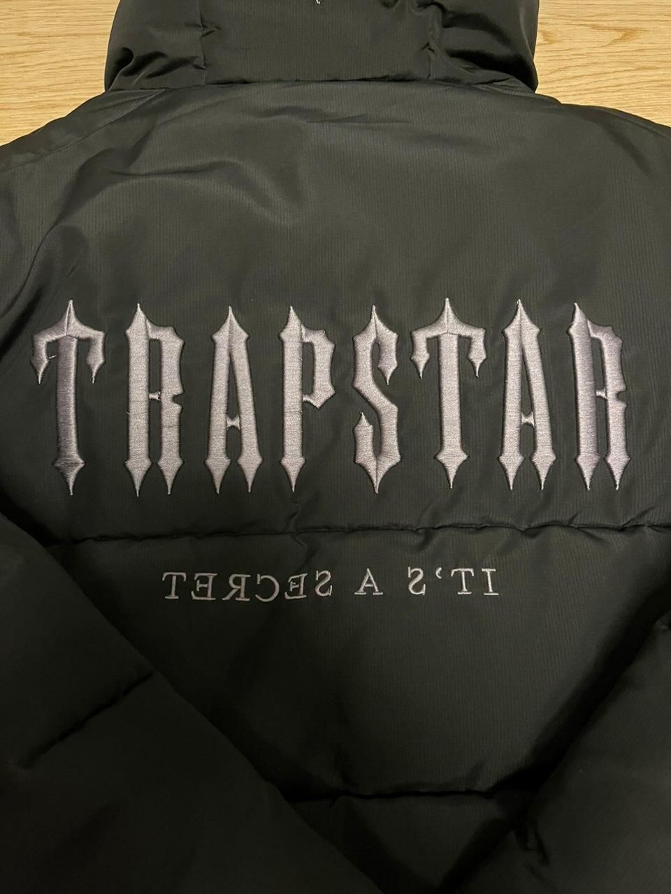 Trapstar Decoded 2.0 Hooded Puffer Jacket 
-siema sprzedam taką kurtec
