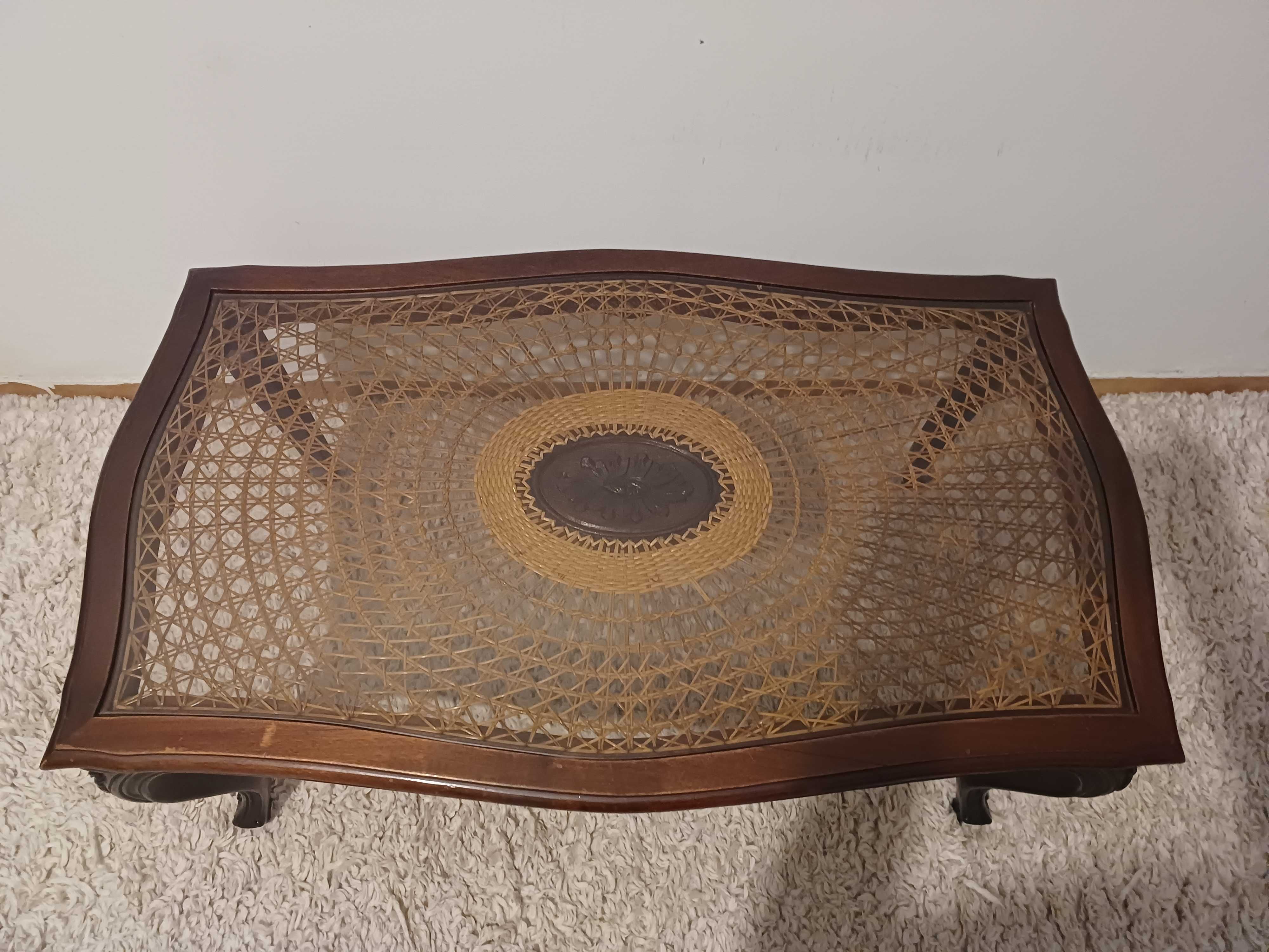 Mesa de Madeira com Vidro