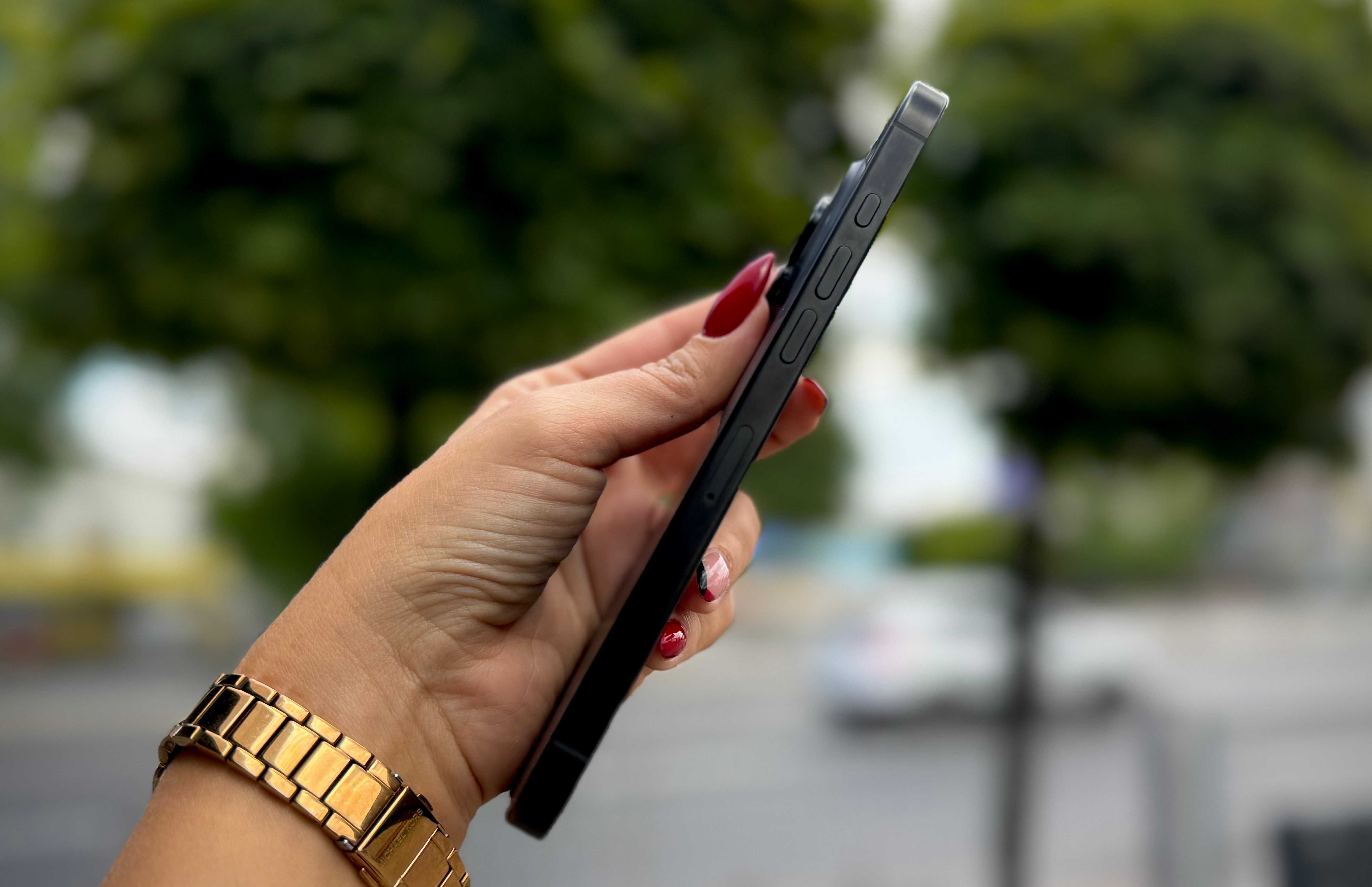 iPhone 16 Pro Max 256 GB Black Titanium – jak nowy!