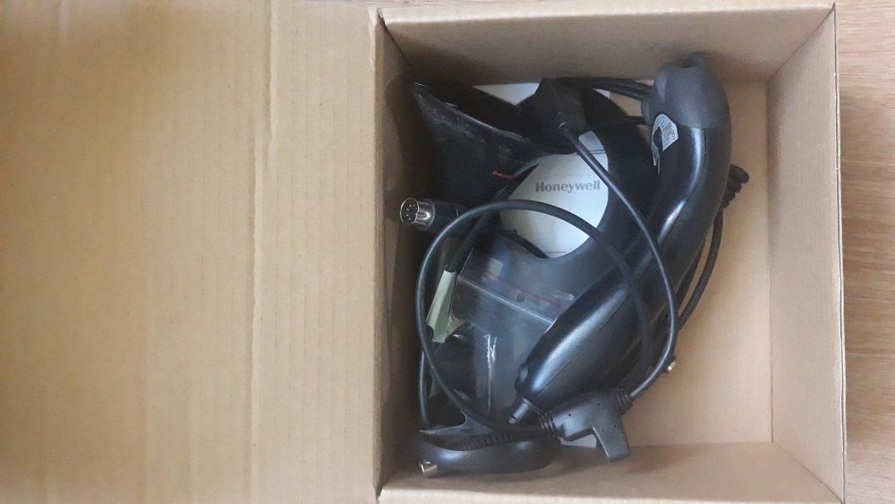 zestaw skaner HONEYWELL VOYAGER 9520 używany,stan idealny