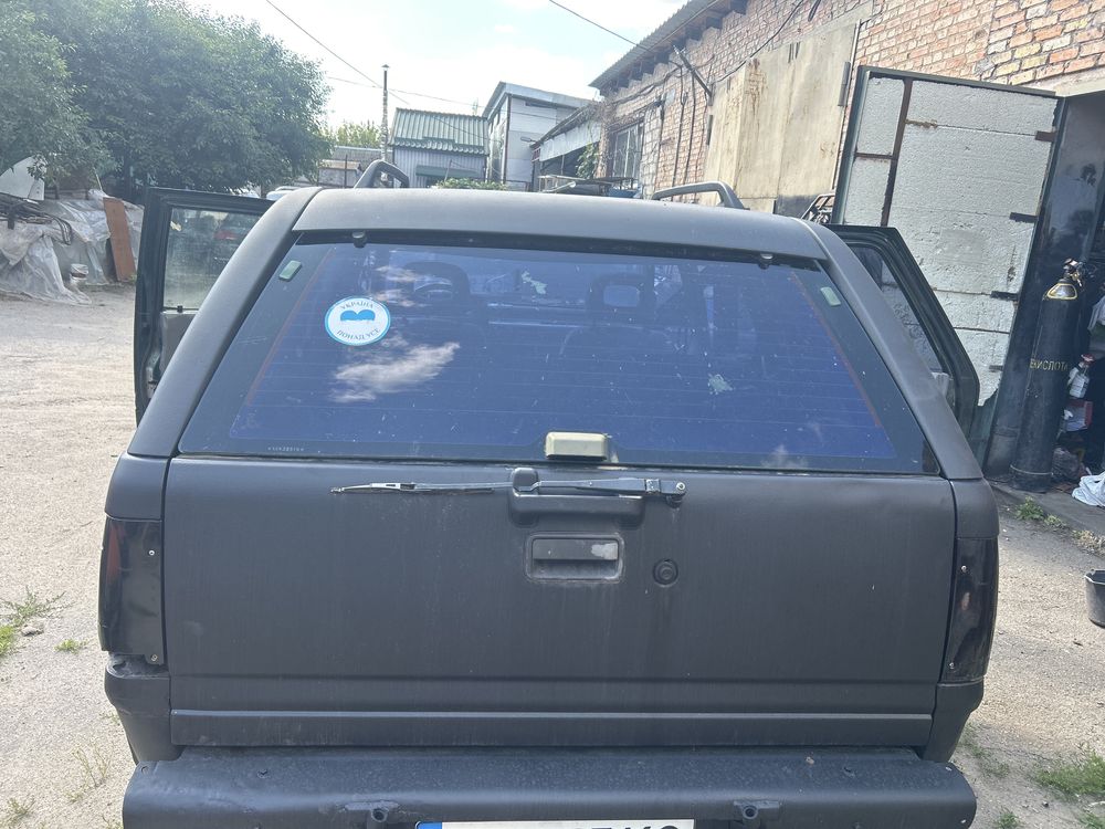 Opel Frontera 2,5