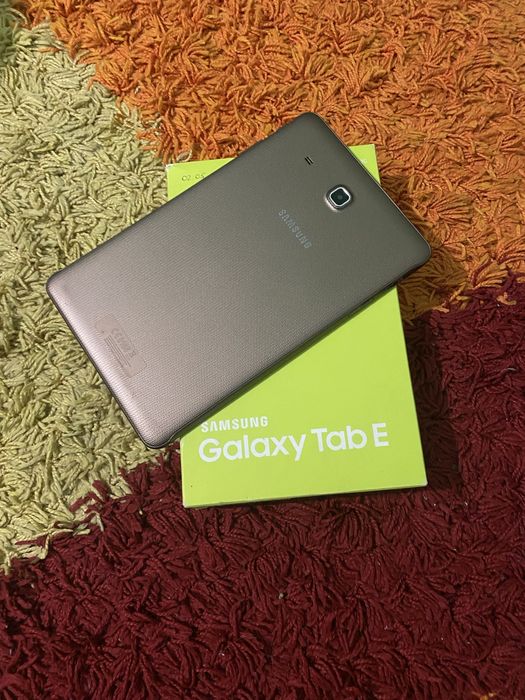 Планшет телефон Samsung Galaxy Tab E 9,6 GPS EDGE 4G Sim LTE ігри