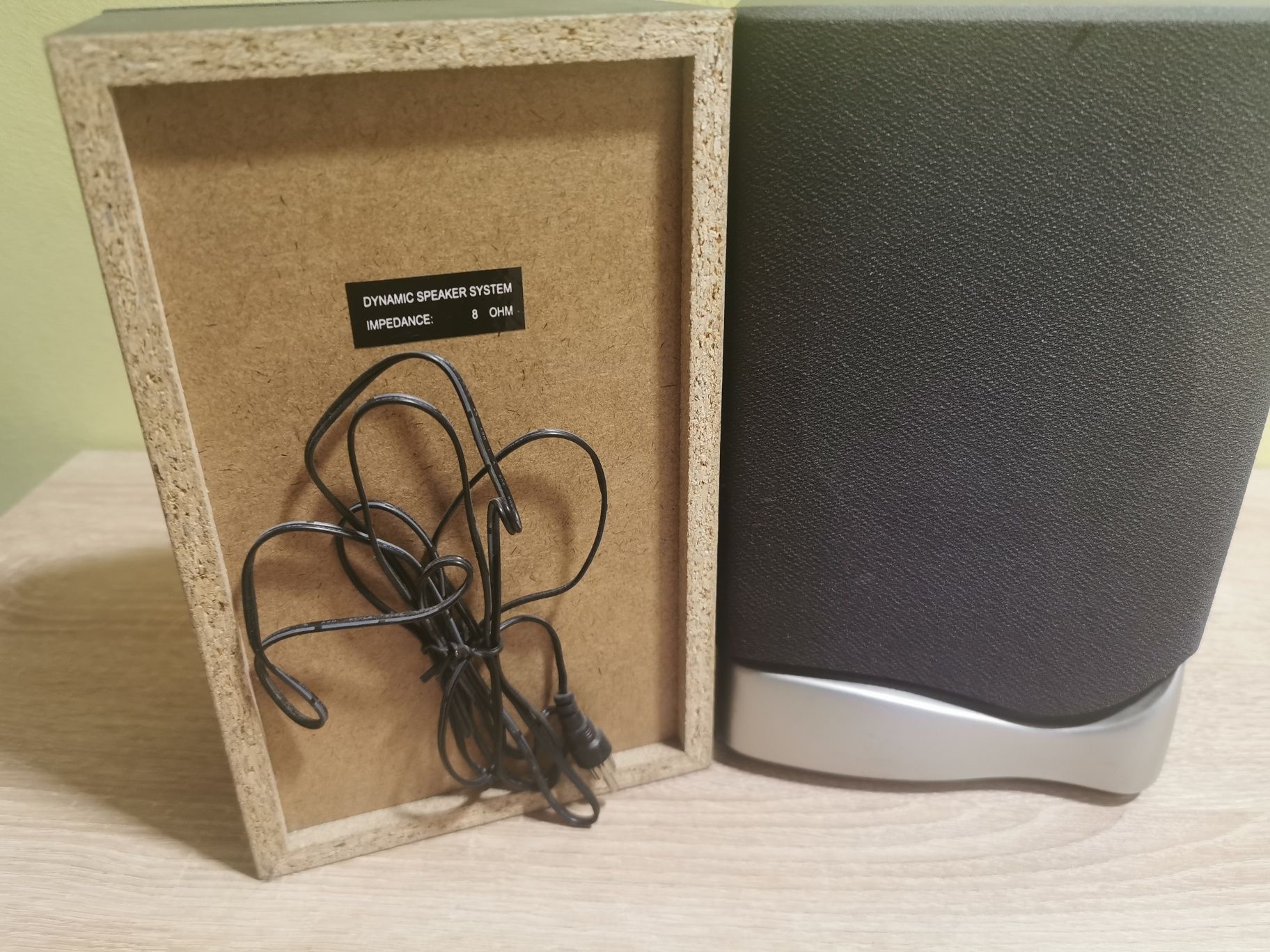 Komplet głośników dynamicznych Dynamic Speaker System 8 ohm 8Om