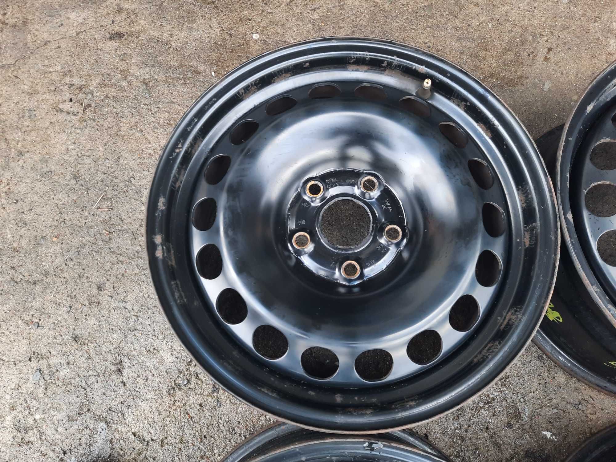 Oryginalne felgi stalowe VW AG 16" 5x112x57,1 ET 45 Passat Superb Yeti