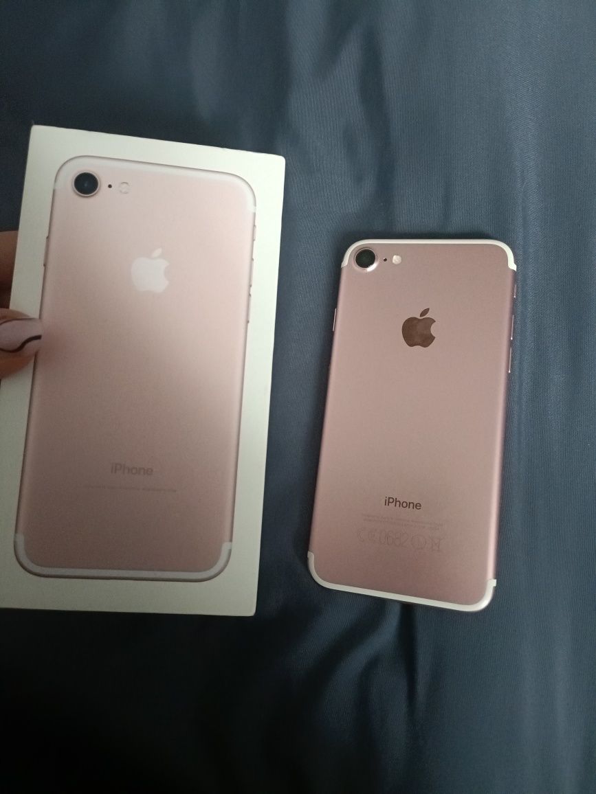 iPhone 7 rose gold