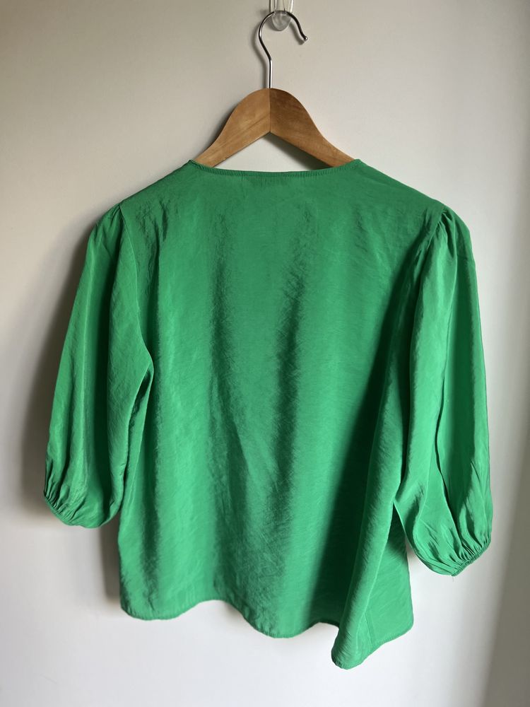 Elegancka, zielona bluzka bufiaste rękawy modal lc waikiki r. 42