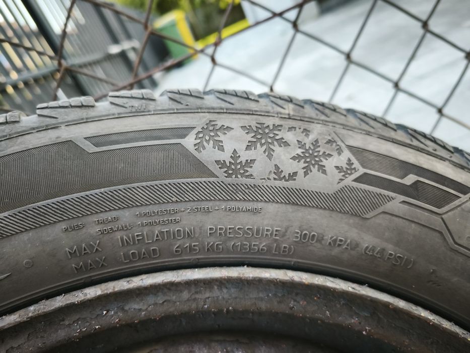 Sprzedam komplet kół z oponami zimowymi Barum Polaris 5 w rozmiarze 20