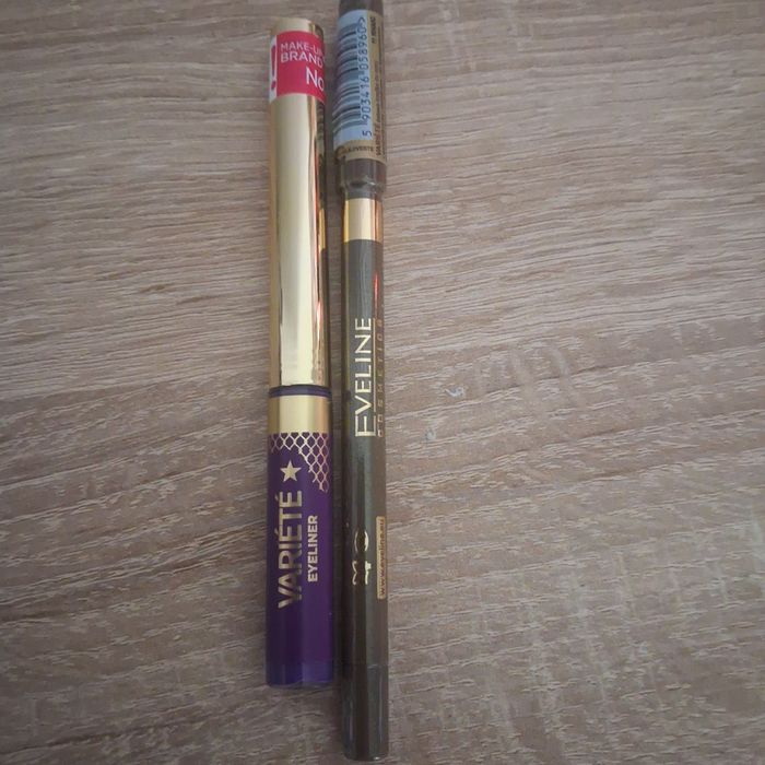 Eveline kredka do oczuni eyeliner do oczu nowe