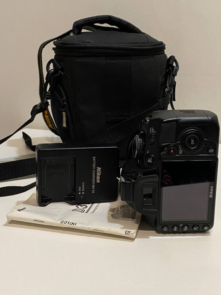 Lustrzanka Nikon D3100 korpus+obiektyw