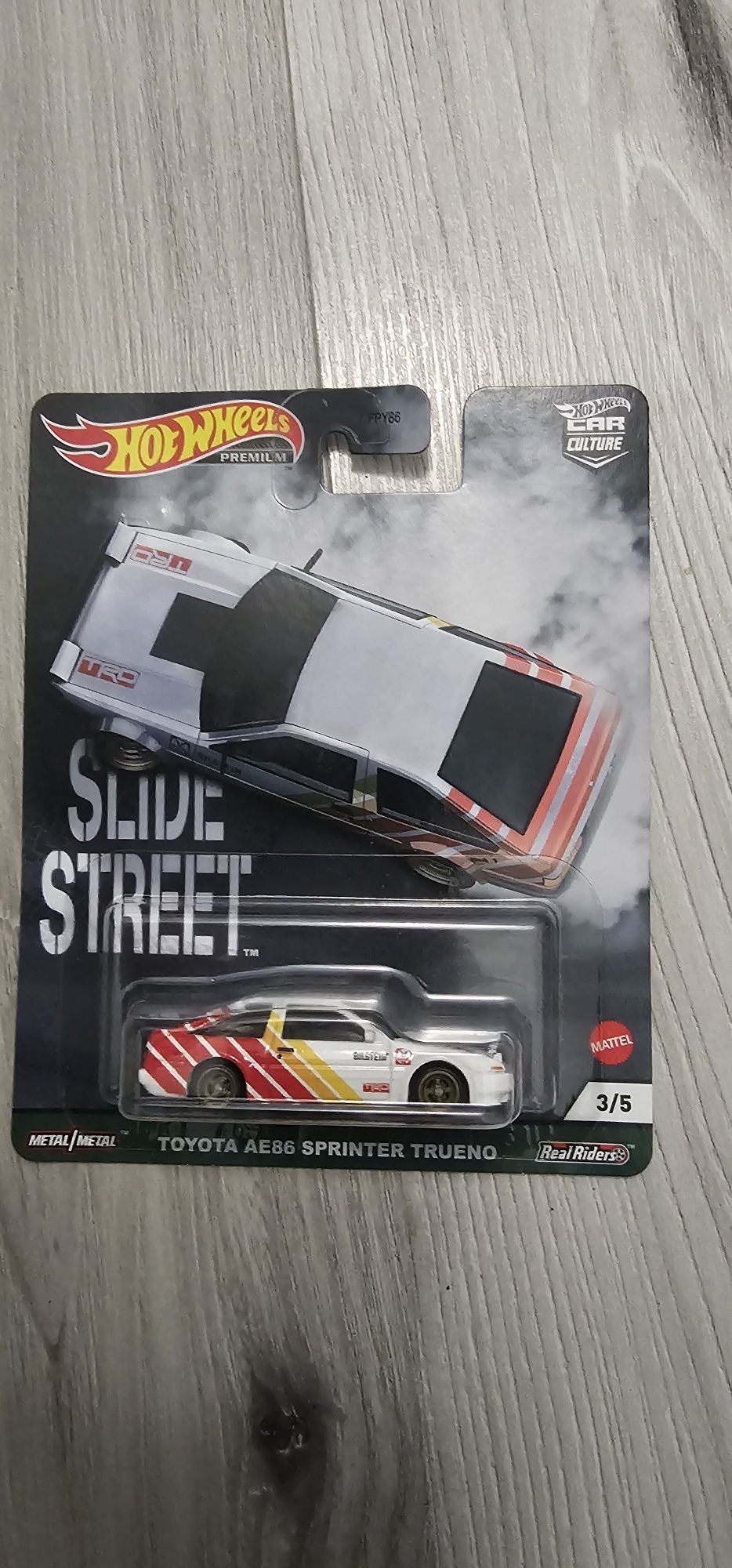 Hot wheels premium Toyota AE86 sprinter trueno