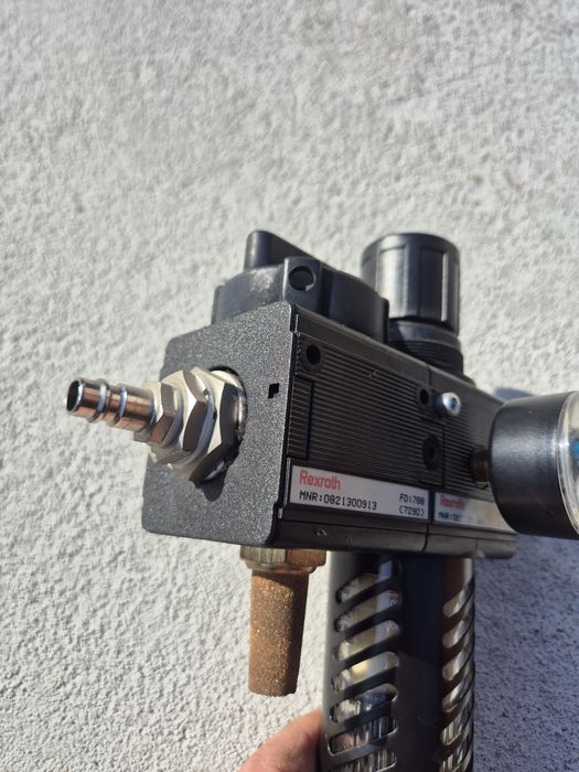 Regulator filtra sprężonego powietrza Rexroth