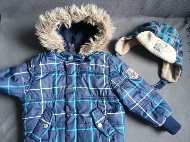 Zestaw zimowa kurtka z kapturem polar r. 92 C&A czapka Disney 52 cm