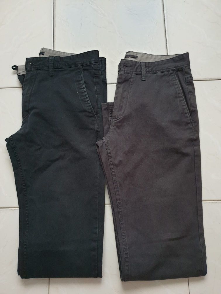 Calças ganga, calças chino, jeans, Pepe jean, etc