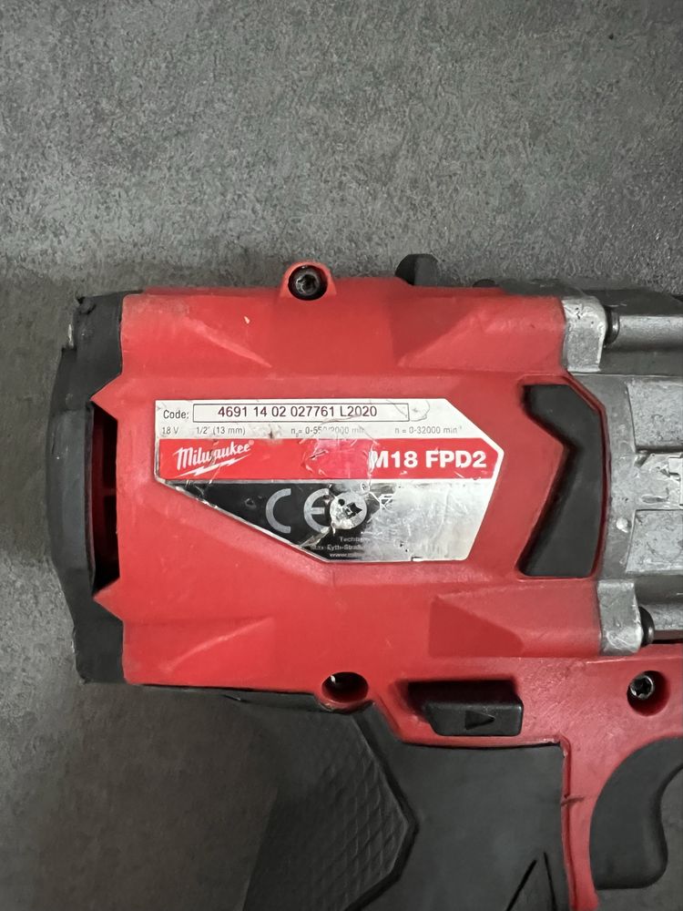 Безщітковий Акум.Ударний шуруповерт Milwaukee M18 FPD 2
